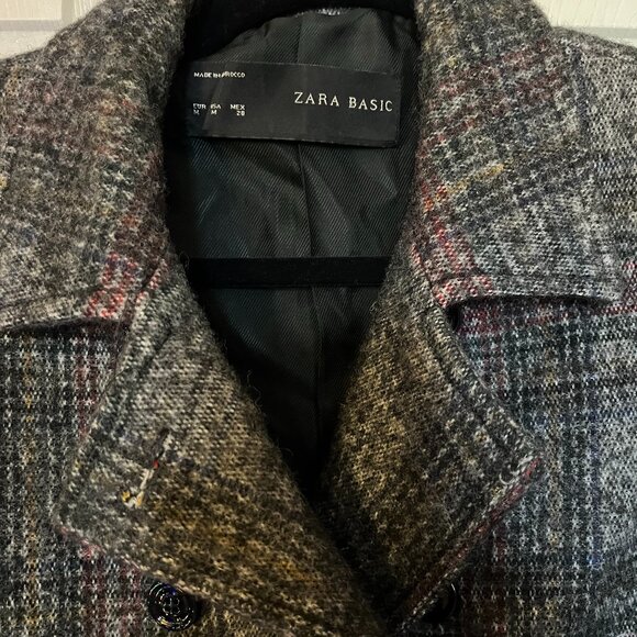 Zara Jacket - Picture 2 of 4